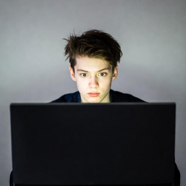 Report | The Great Unposting: Why People Have Stopped Sharing on Social Media